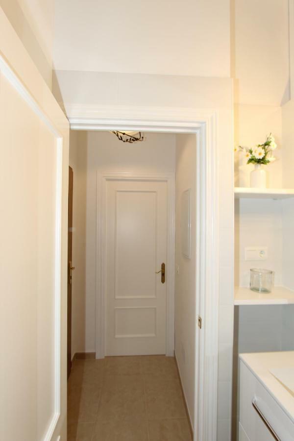 Apartamento Ollerias Málaga Eksteriør bilde